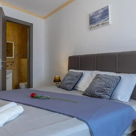 Piazza 3* Porec